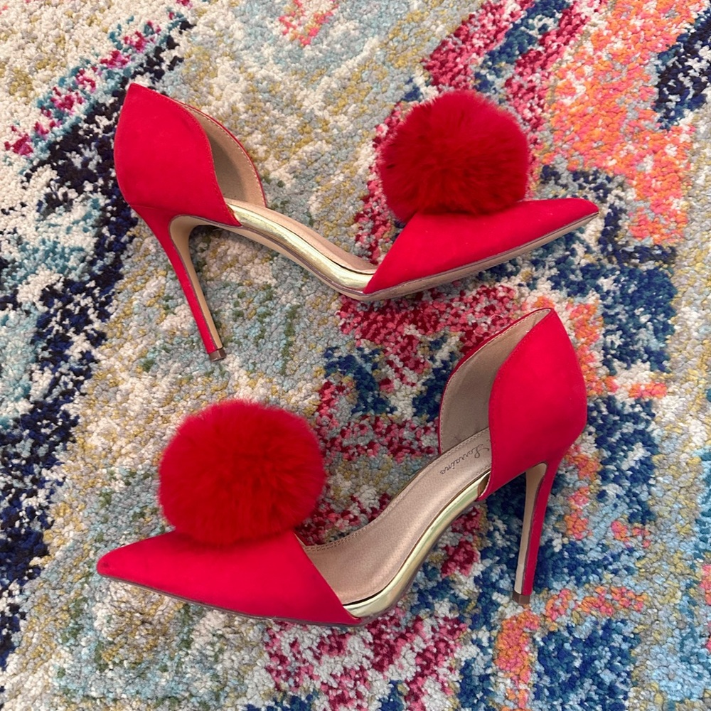 Laura Lorraine Pom Red Heels 8.5